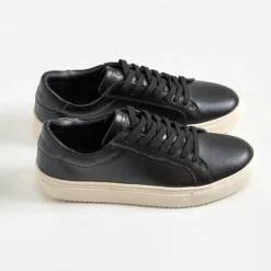 Aron leather sneaker