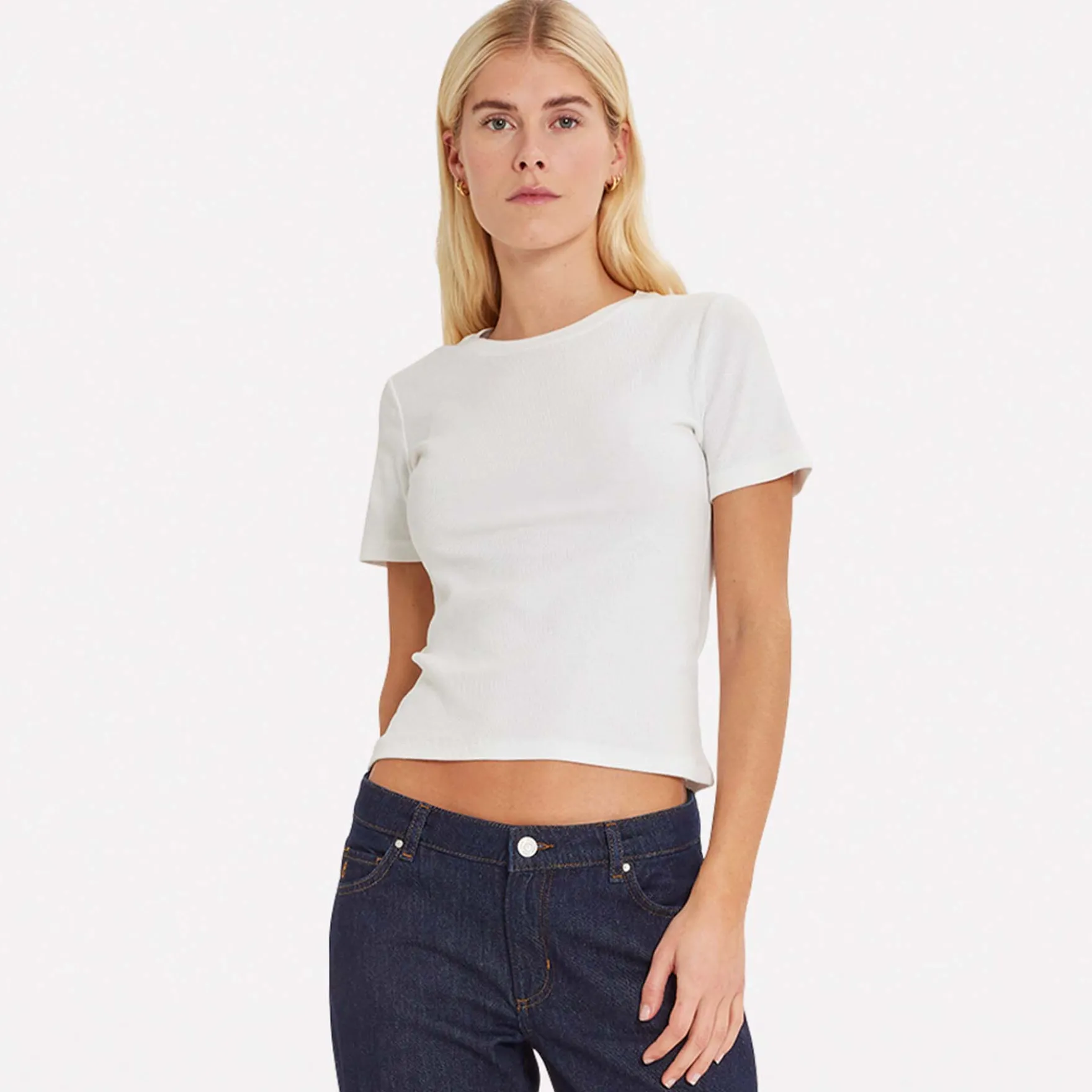 Enally ss o-n tee