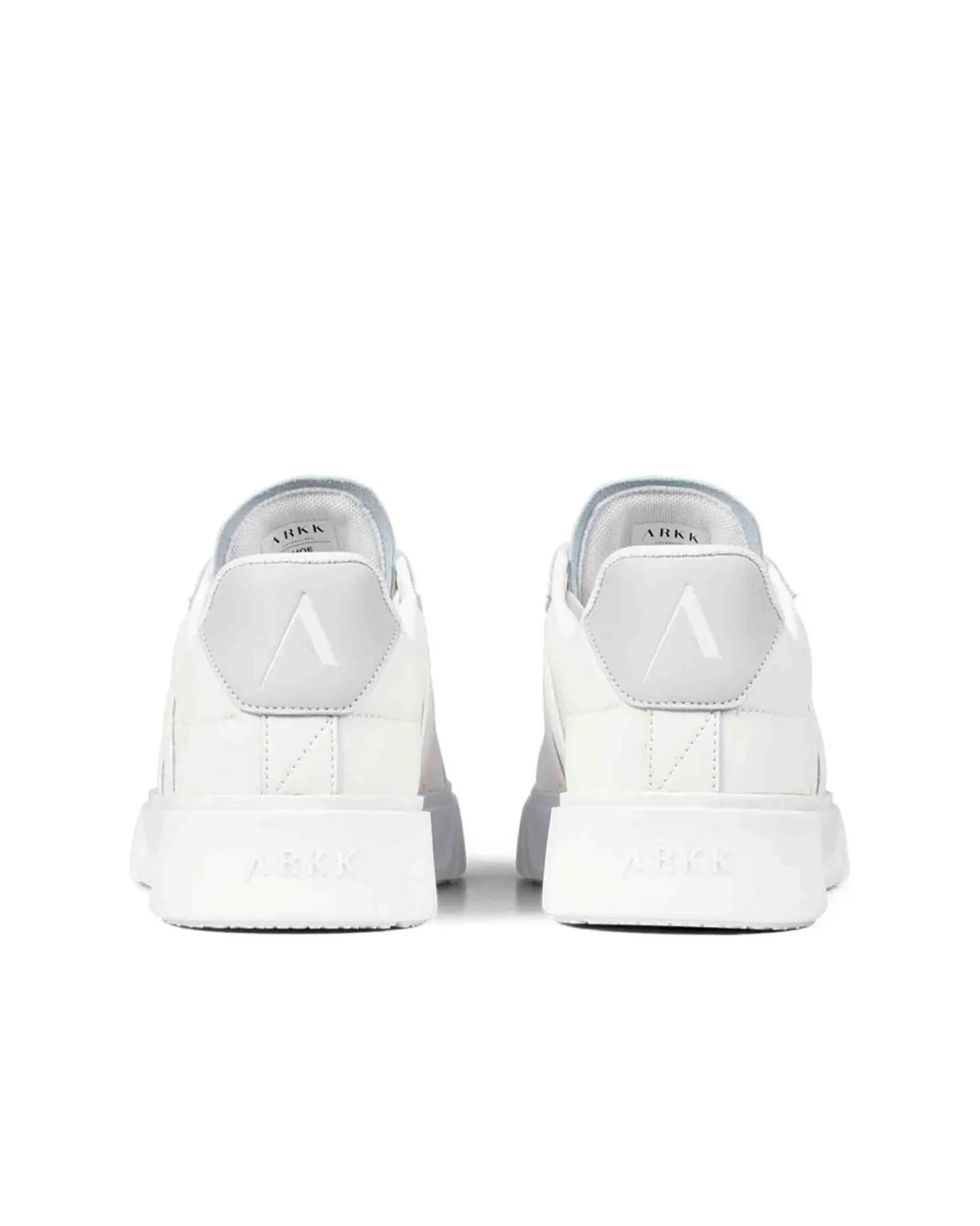 Essence white - men