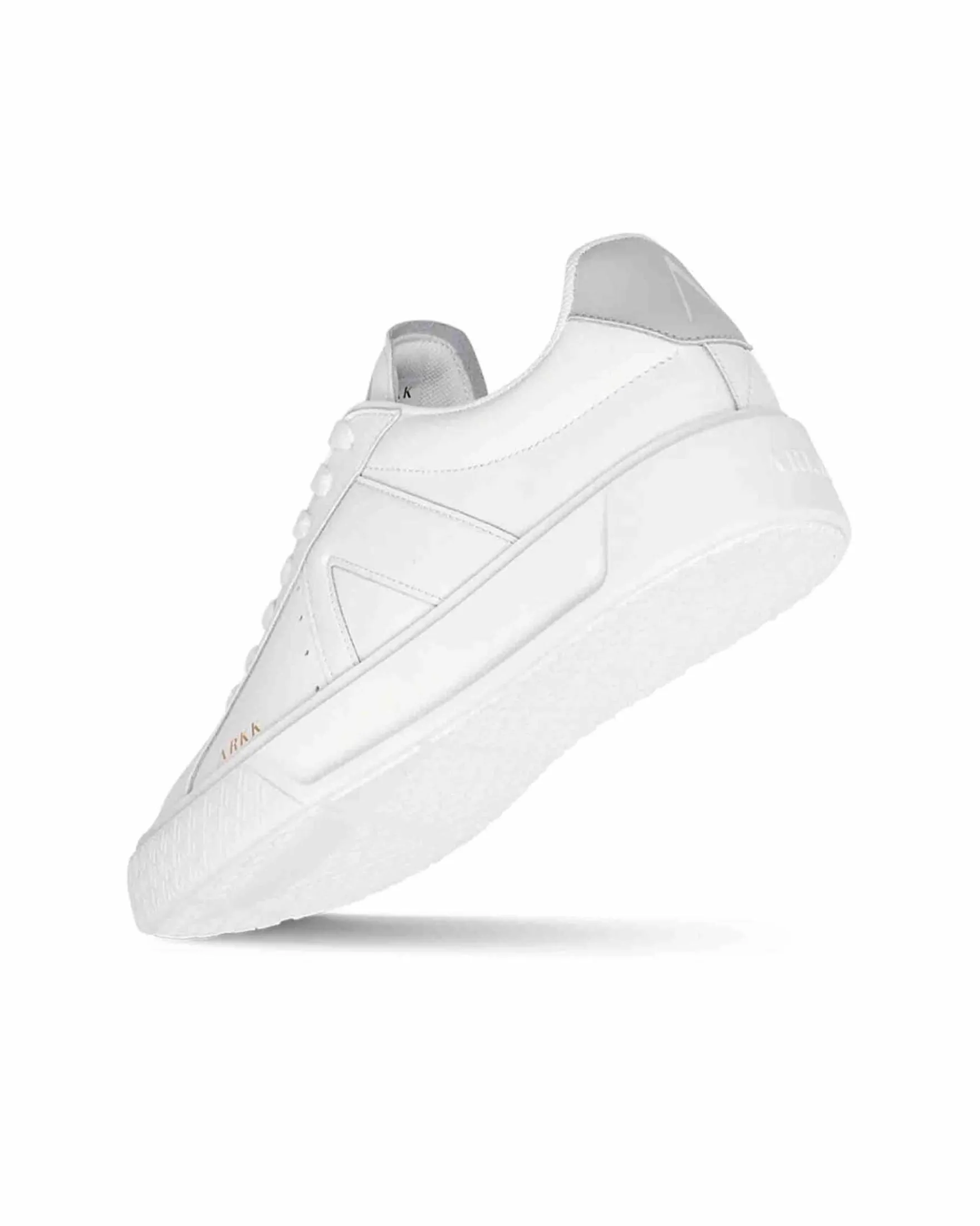 Essence white - men