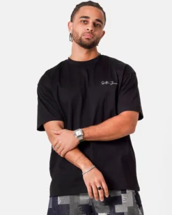 GALLERY SS TSHIRT