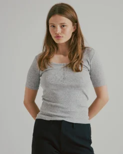 Lara rib tee