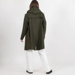 Lea rain jacket