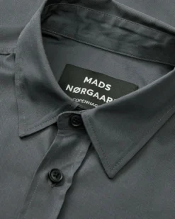 Narrow Twill Shirt