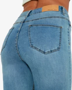 NMCALLIE HW SKINNY JEANS