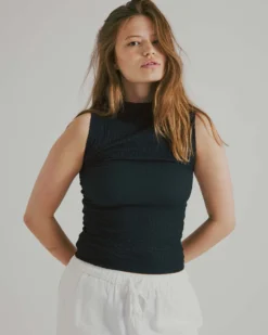 Noelle top