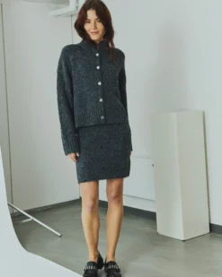 Nona fluffy knit skirt