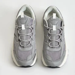 Pace sneaker