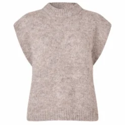 Patrisia knit vest