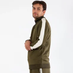 Pierre tape half zip