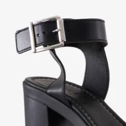 Psede leather sandal