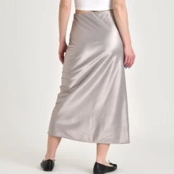 Pursarah bow satin skirt