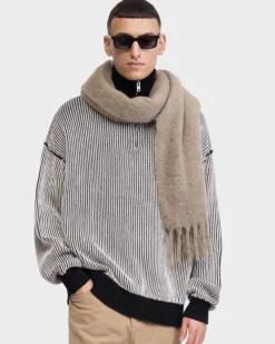 RRBay Knit