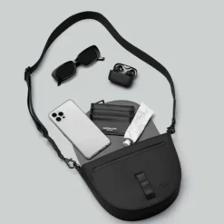 Spläsh moon crossbody