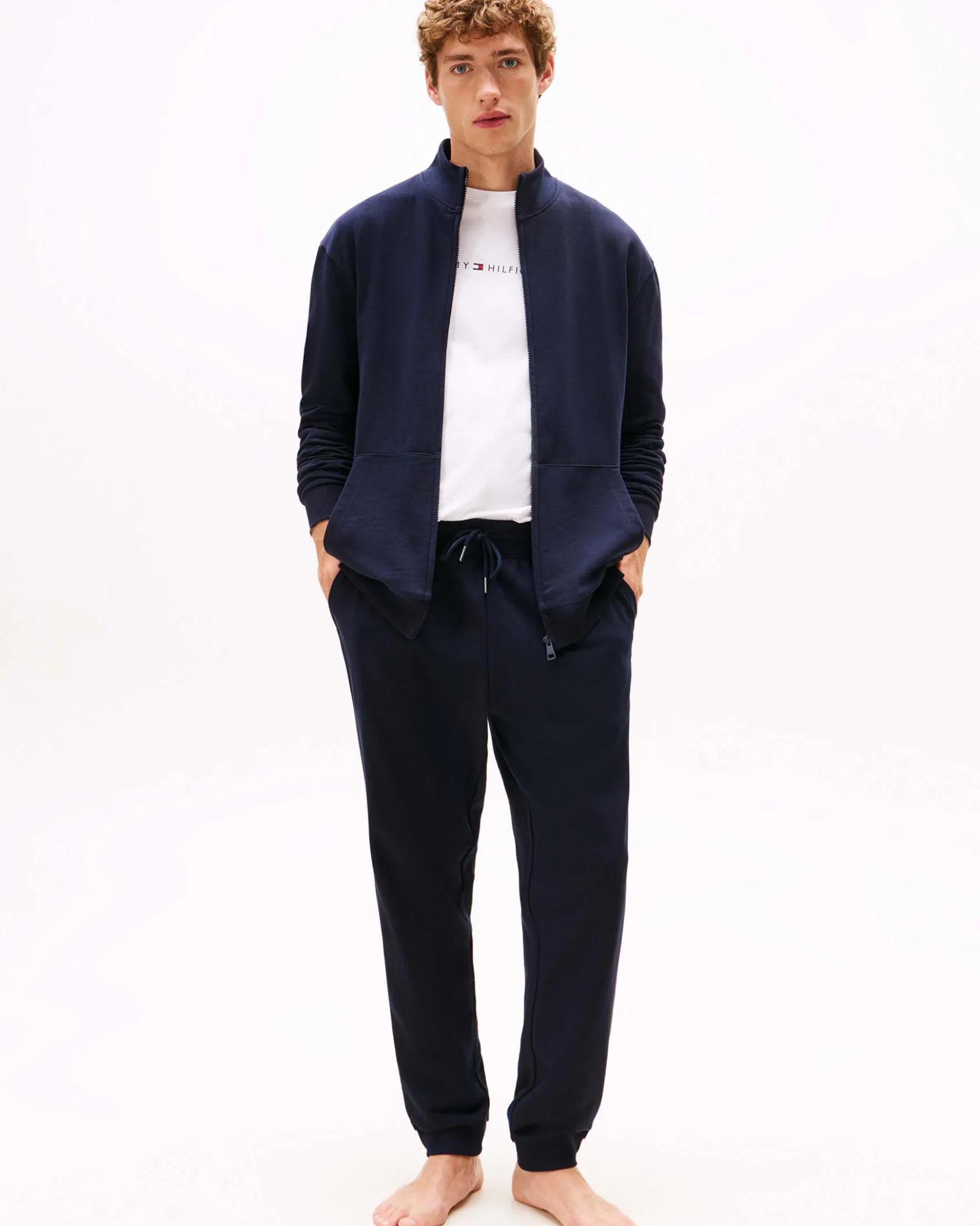 TRACK PANT