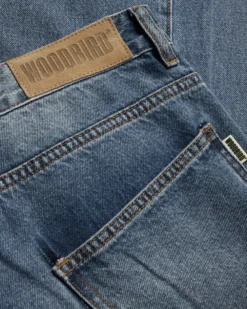 WBGhat Light BJeans