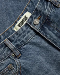 WBGhat Light BJeans